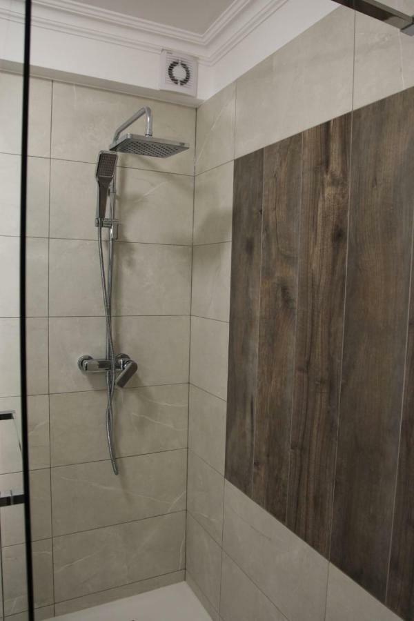 Stylish 2 Room Flat 60 Meters To The Beach Nice Dış mekan fotoğraf